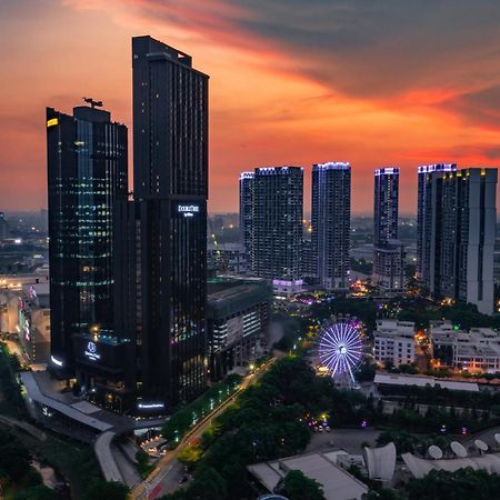 Sky Pool 4 Star Hotel Grade Stay In I-City Shah Alam Extérieur photo